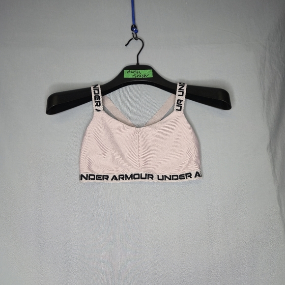 Under Armour Womens Crossbody Strappy Low Sports Bra 1370896 Size M - Picture 1 of 6